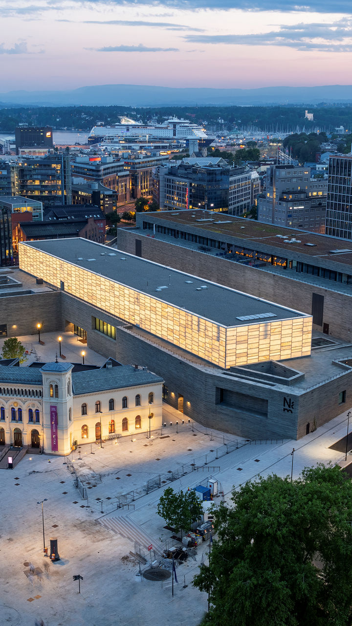Privileged Access to the National Museum