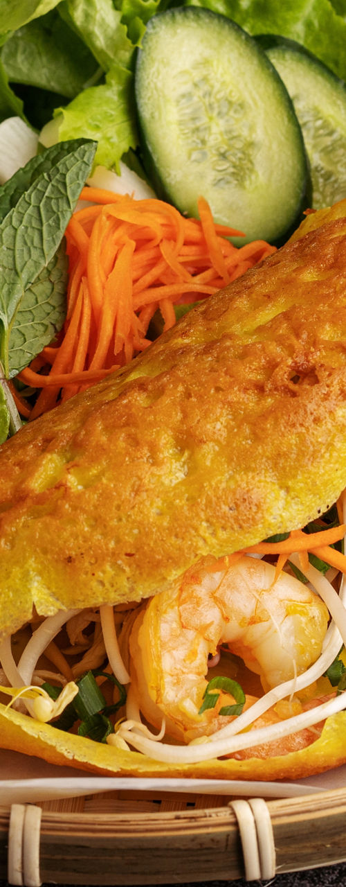 Vietnamese shrimp pancake with fresh vegetables