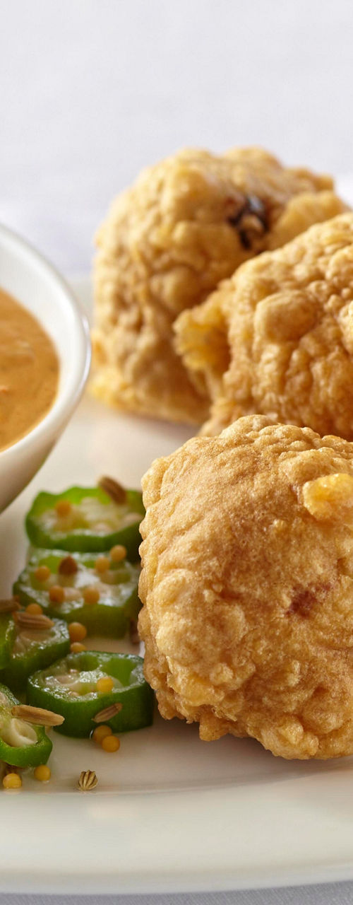 Crispy fritters with dipping sauce