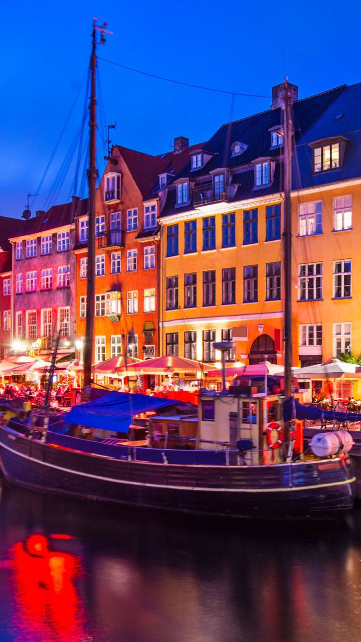 Colorful waterfront at Nyhavn, Copenhagen