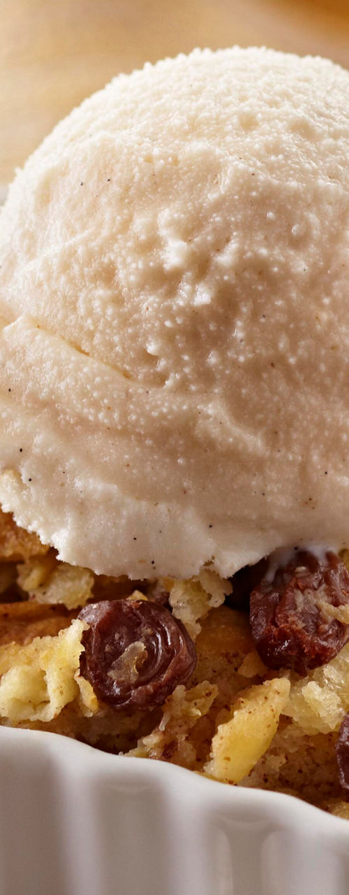 Warm dessert with ice cream topping