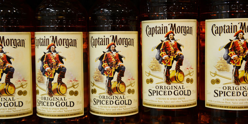 Captain Morgan Original Spiced Gold bottles display