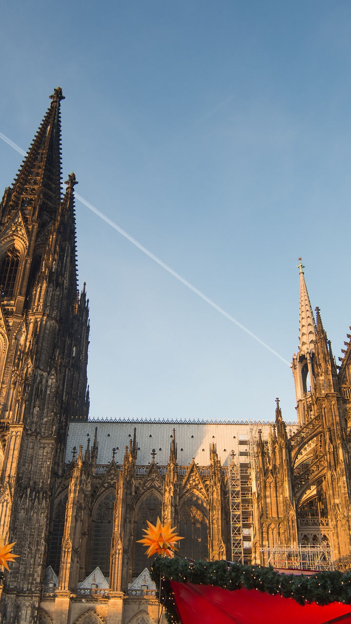Cologne Cathedral at Christmas Market
