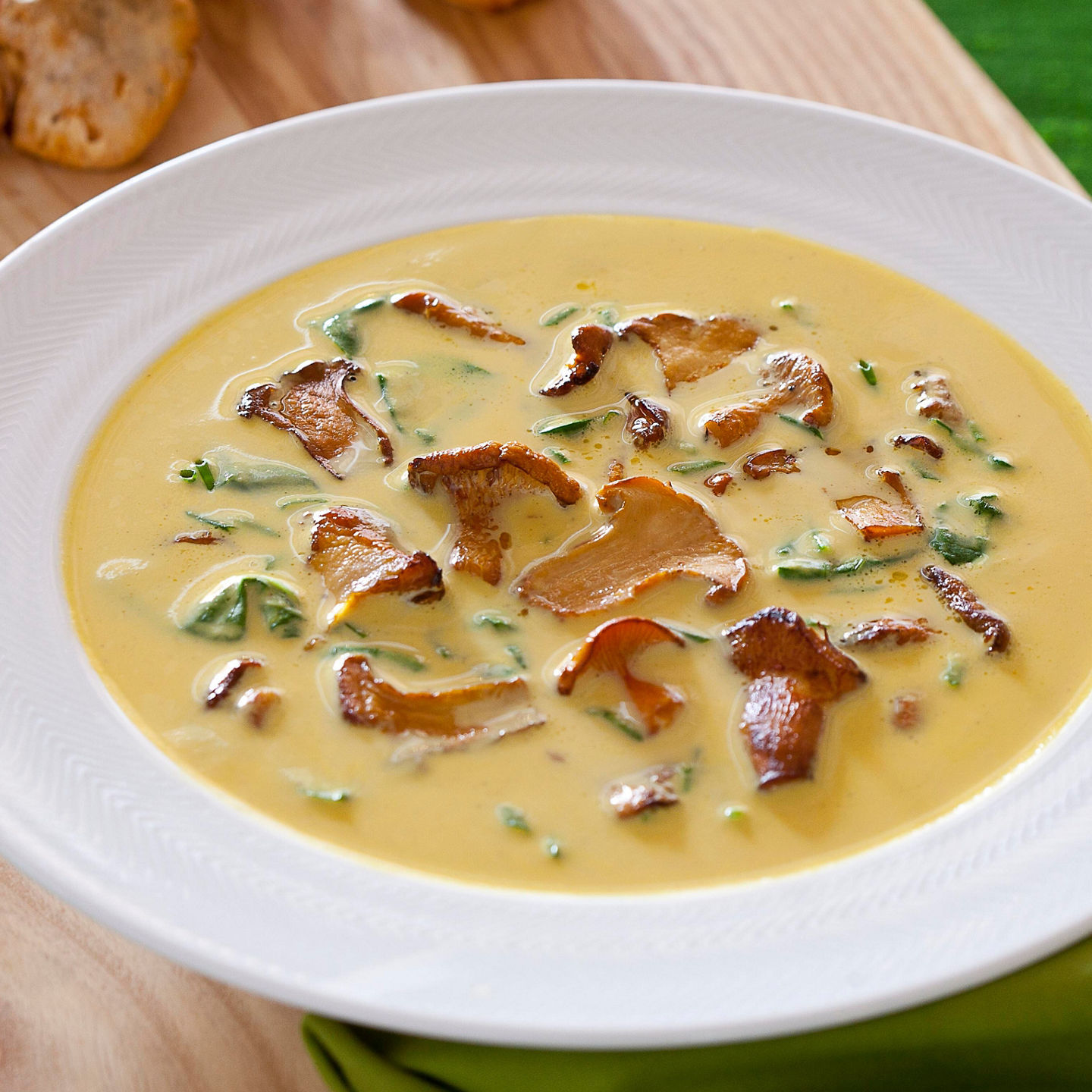 Creamy mushroom soup with chanterelles