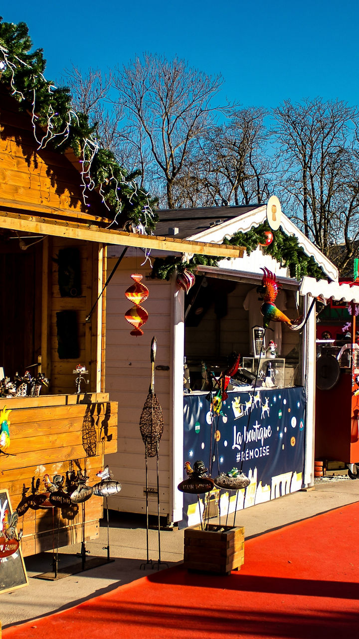 Festive outdoor market with holiday decor