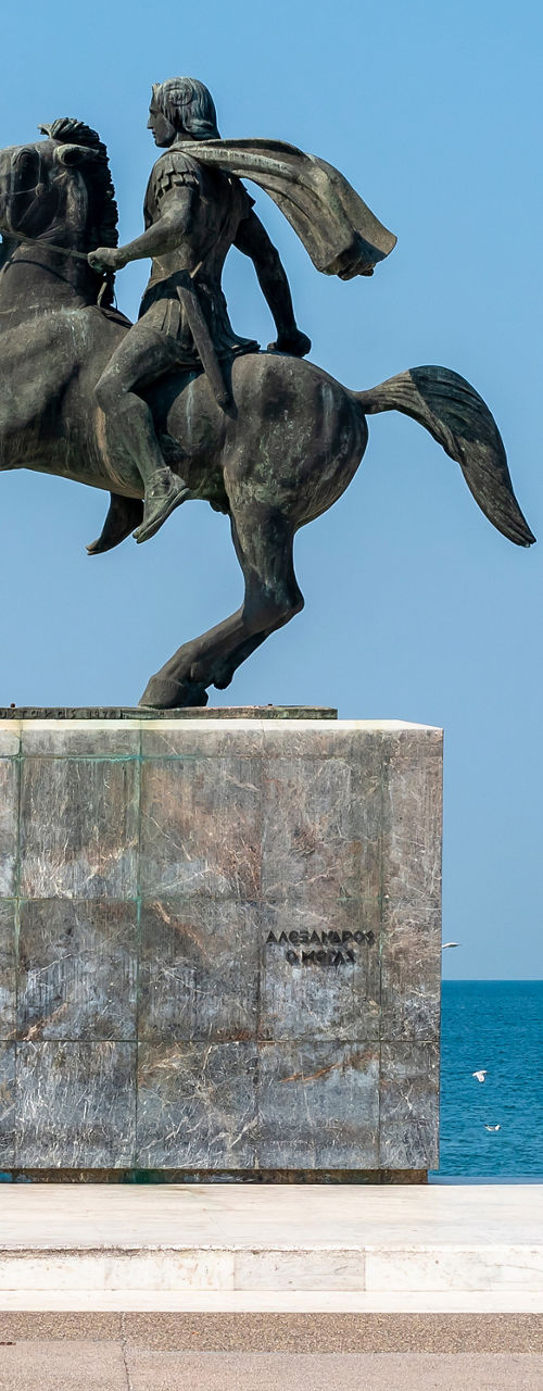 Equestrian statue by the seaside promenade