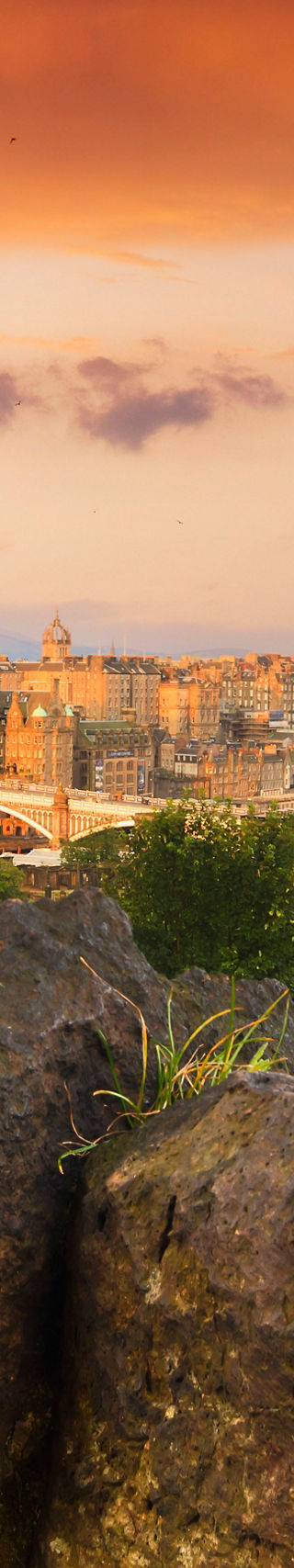 Sunset view of Edinburgh cityscape