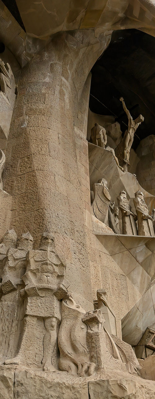 Sagrada Familia facade with intricate sculptures