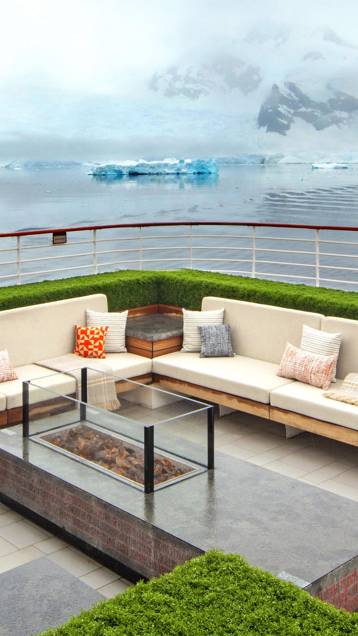 Luxury outdoor lounge with Arctic view