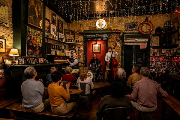 Live Jazz Performance in Cozy Venue