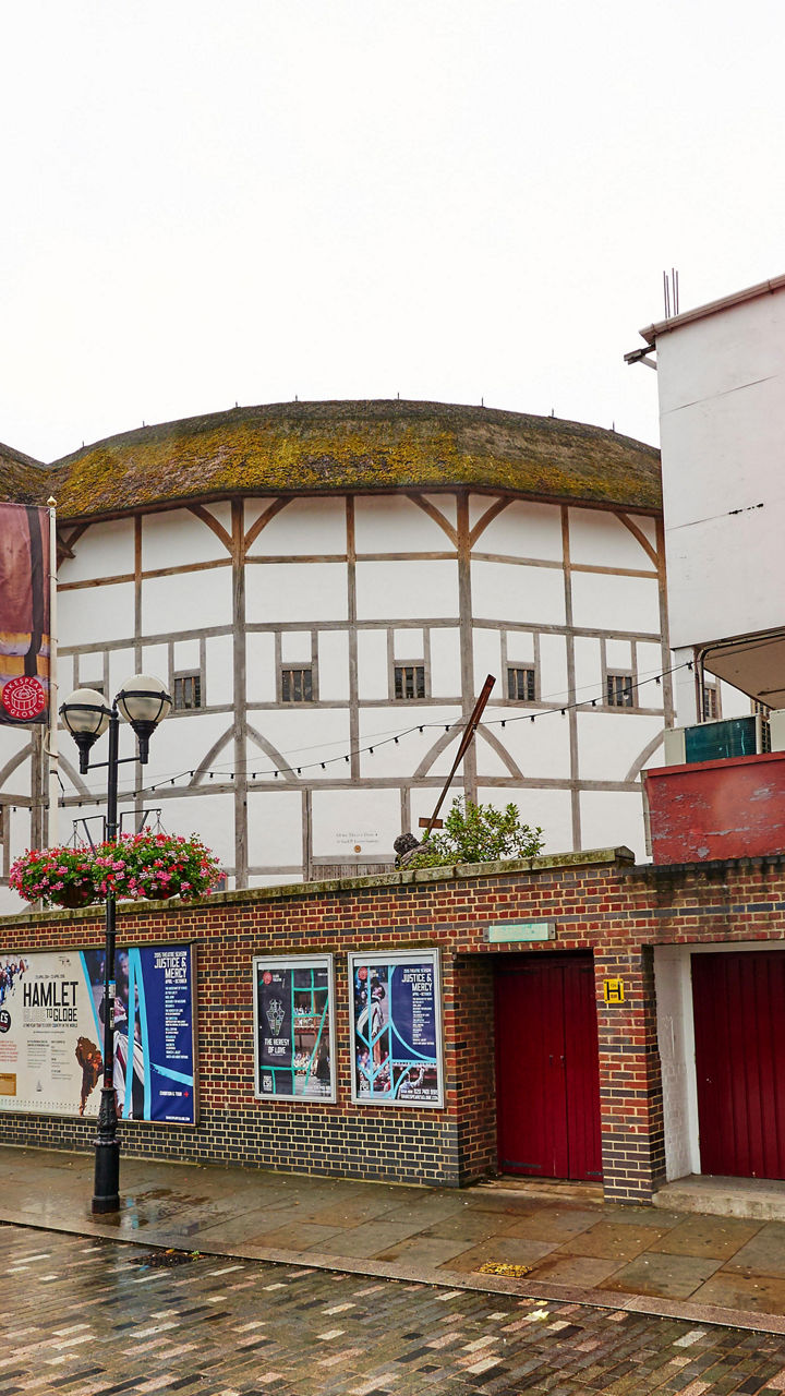 The World of Shakespeare