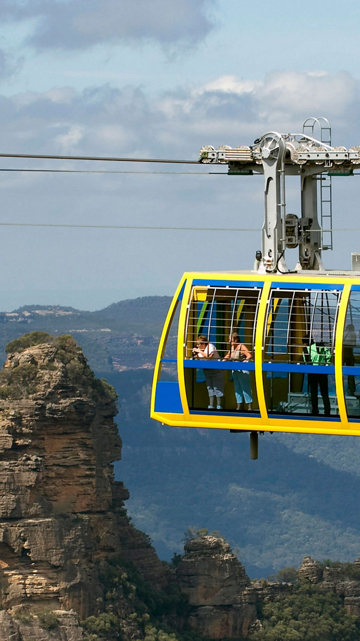 Majestic Blue Mountains