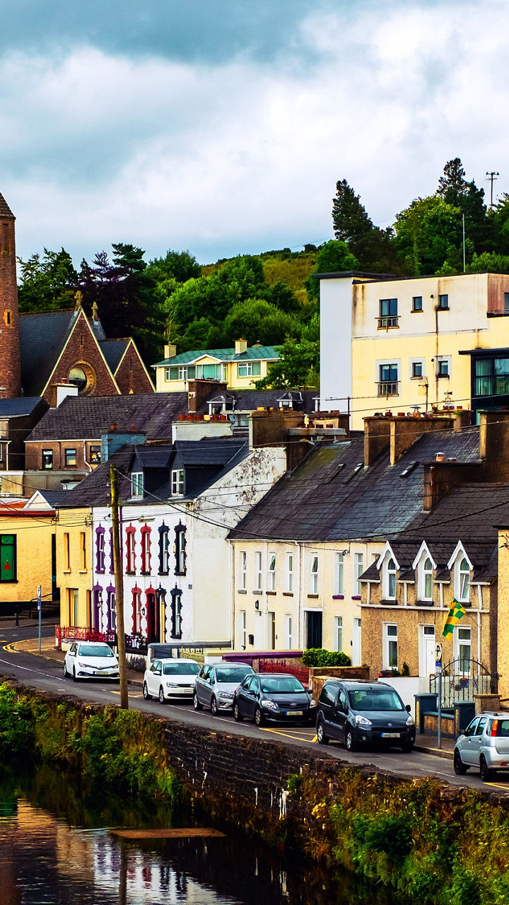 Scenic Donegal & Traditional Irish Pub