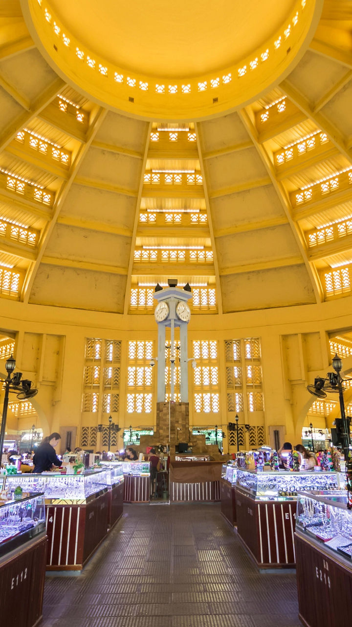 Central market interior with jewelry stalls