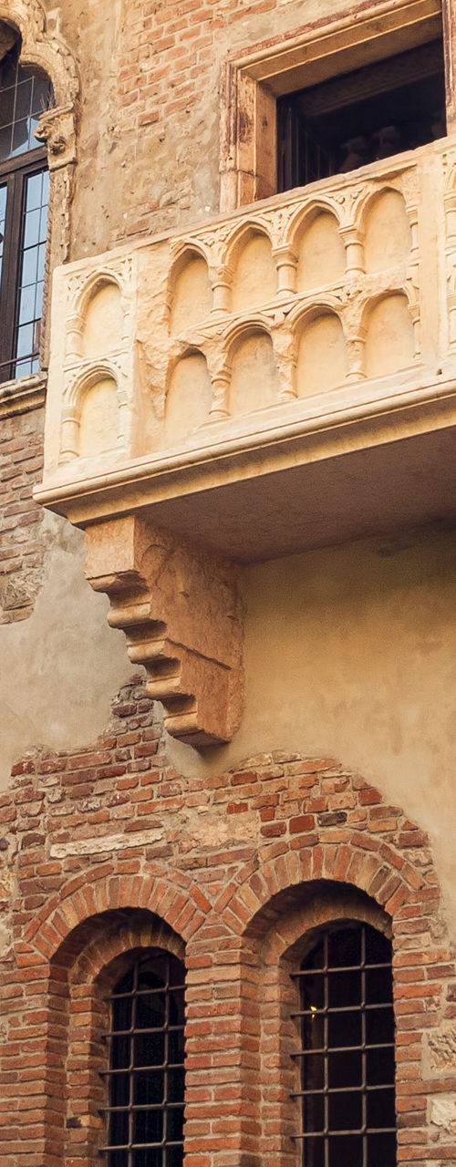 Historic building with Juliet statue