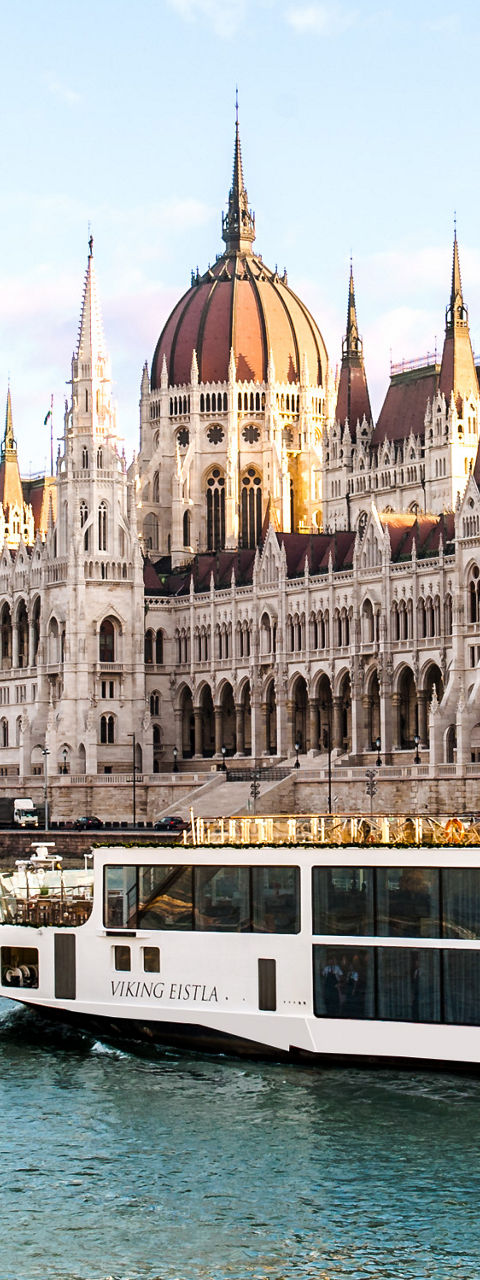 Cruise ship near Budapest Parliament building