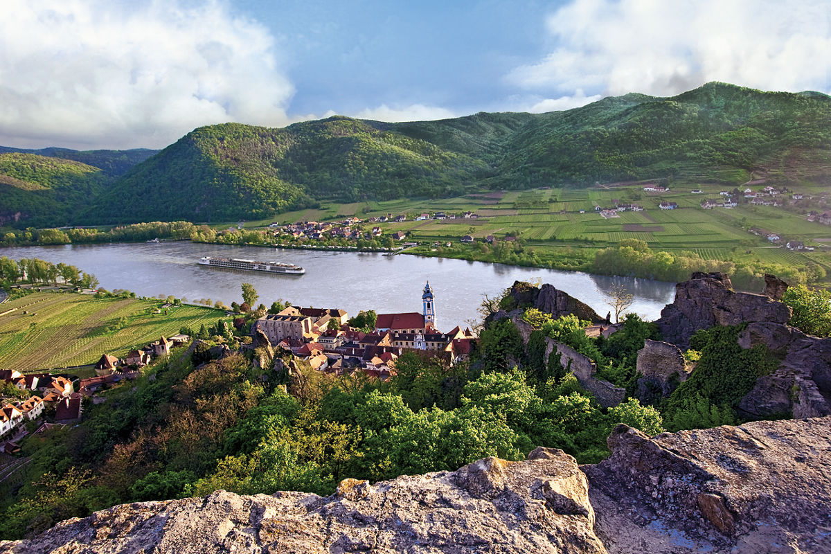 Viking Hlin – exterior