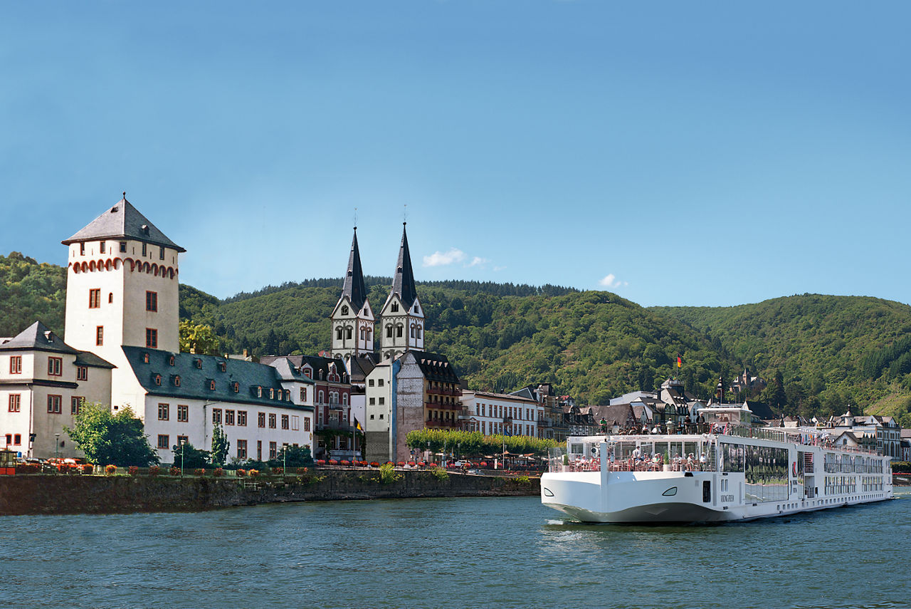 https://assets.viking.com/is/image/viking/Longship-Freya-Rhine-Waterfront-Boppard-1
