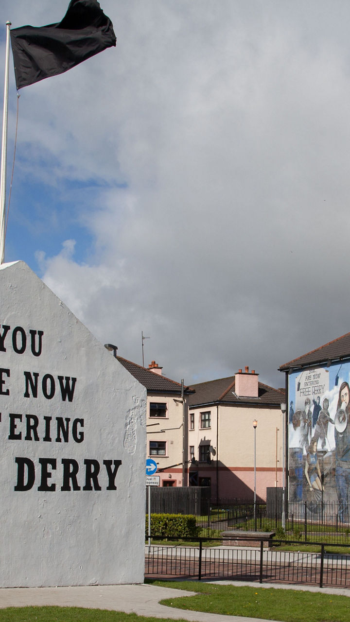 Derry on Foot