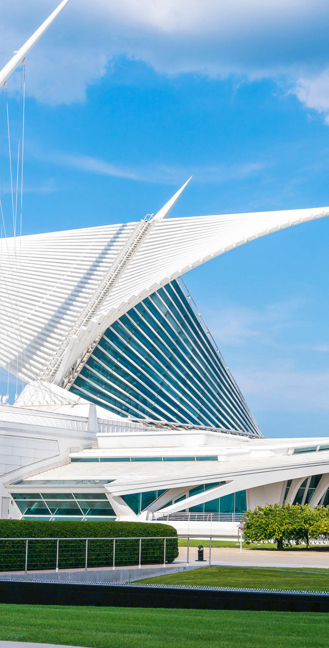 Modern architecture with winged design structure