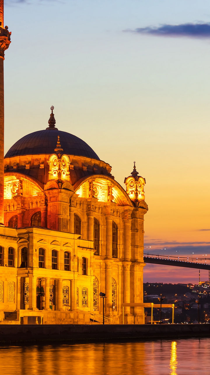 Dinner Cruise on the Bosphorus Strait