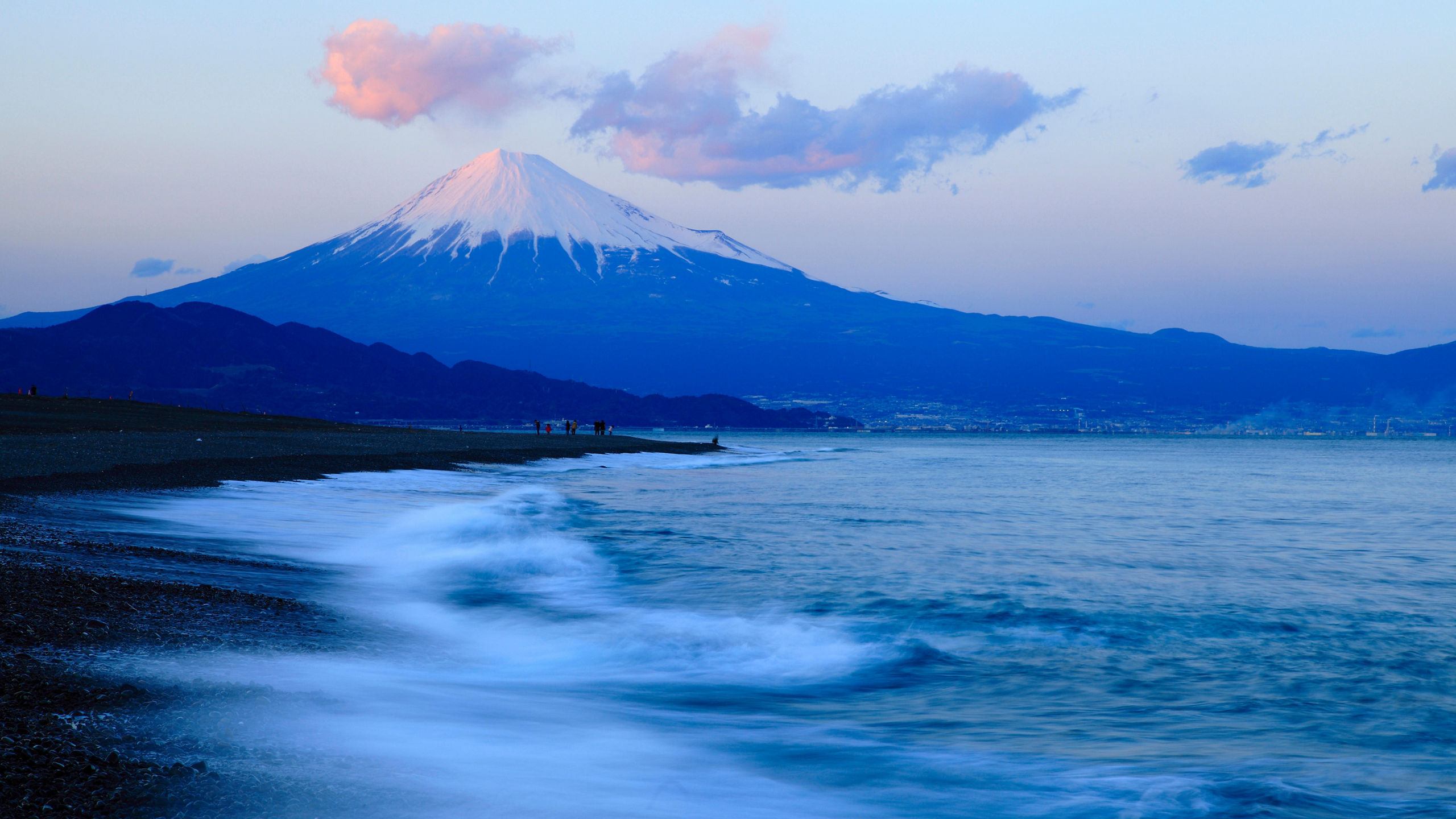 Far Eastern Horizons