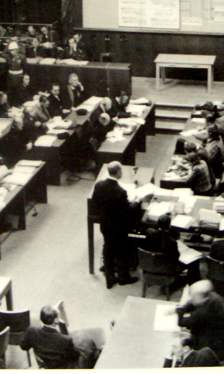 Historic courtroom scene during trial proceedings