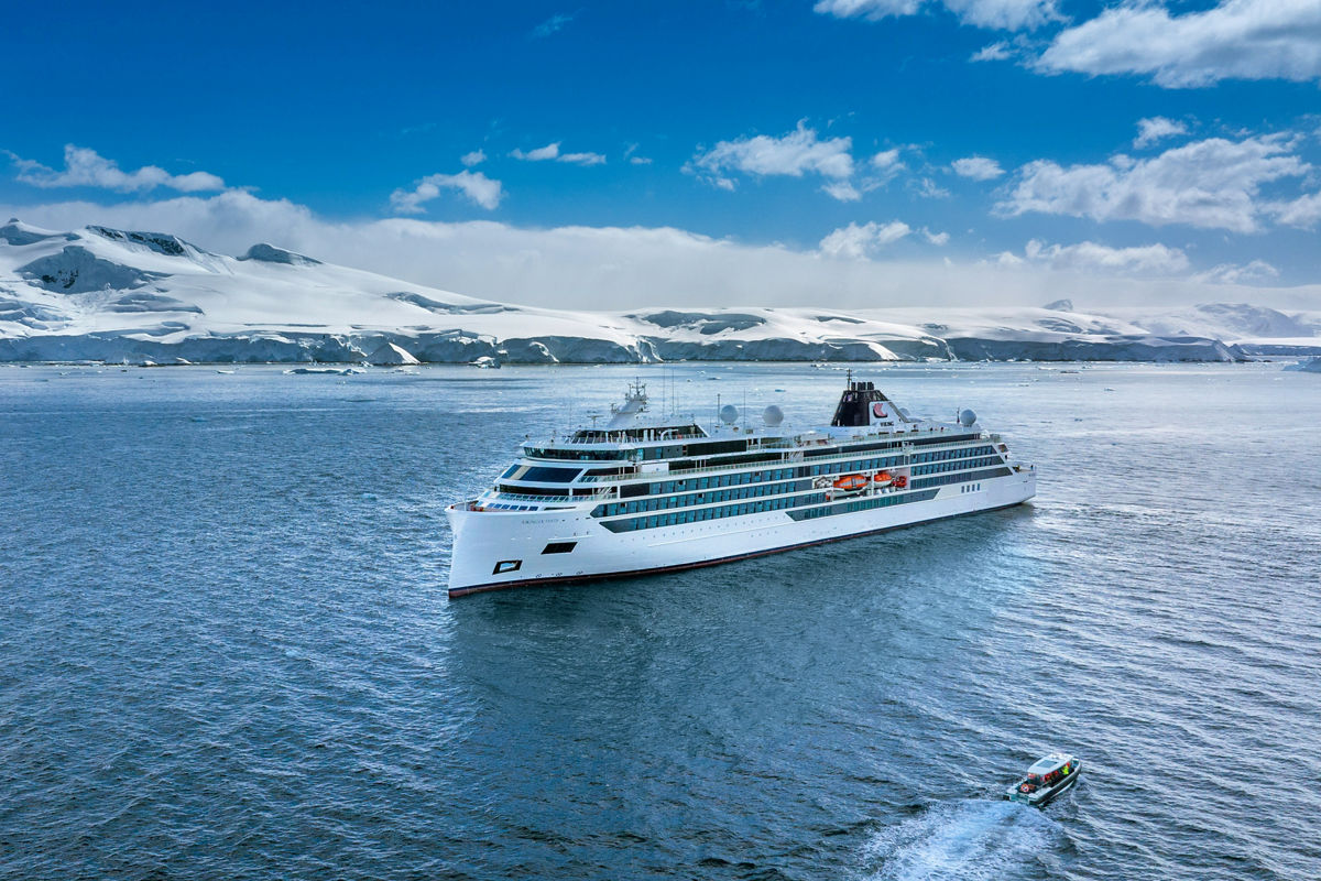 Viking Octantis – exterior