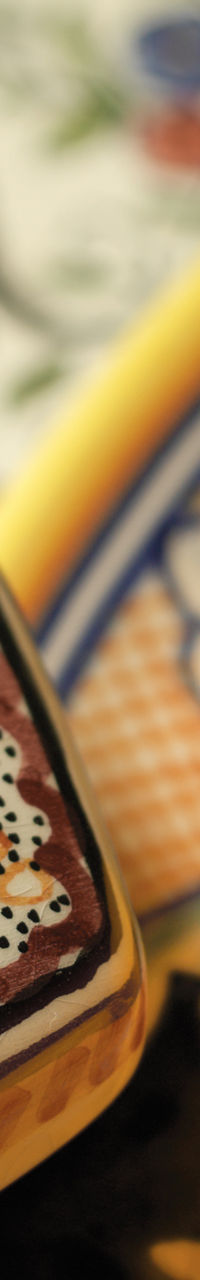 Decorative ceramic plates with lemons