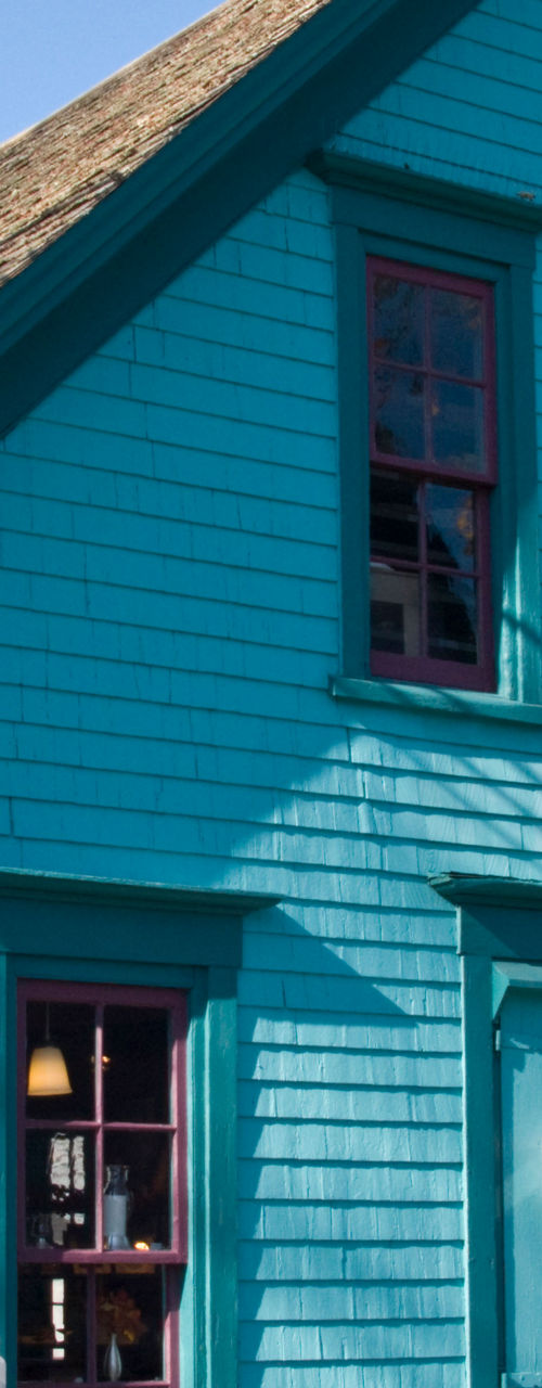 Amos Pewter shop with teal exterior