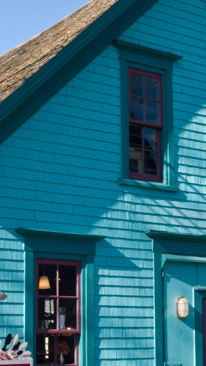 Colonial Lunenburg & Mahone Bay
