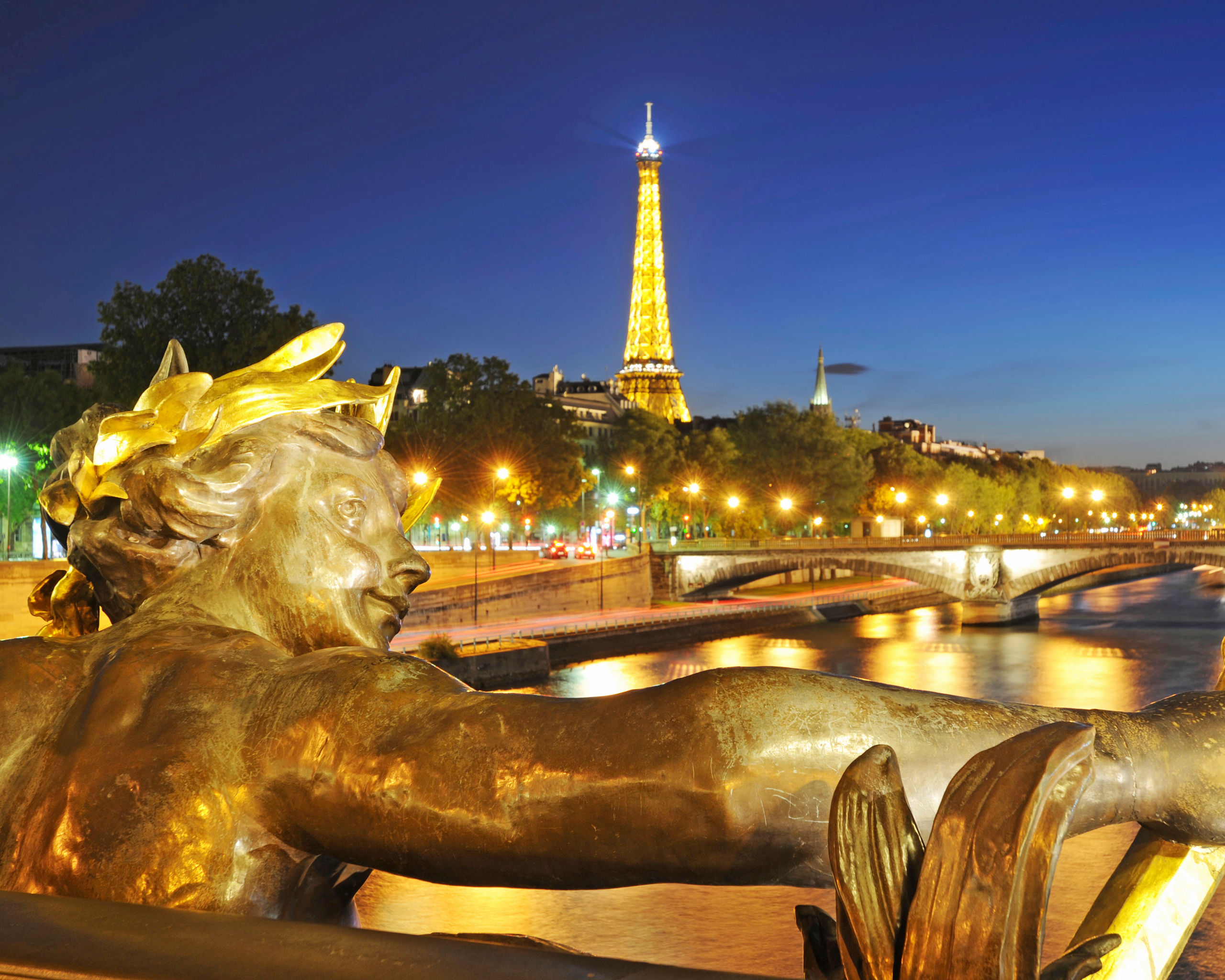 Paris to the Swiss Alps - 2028 Itinerary - Paris to Zürich | Viking®