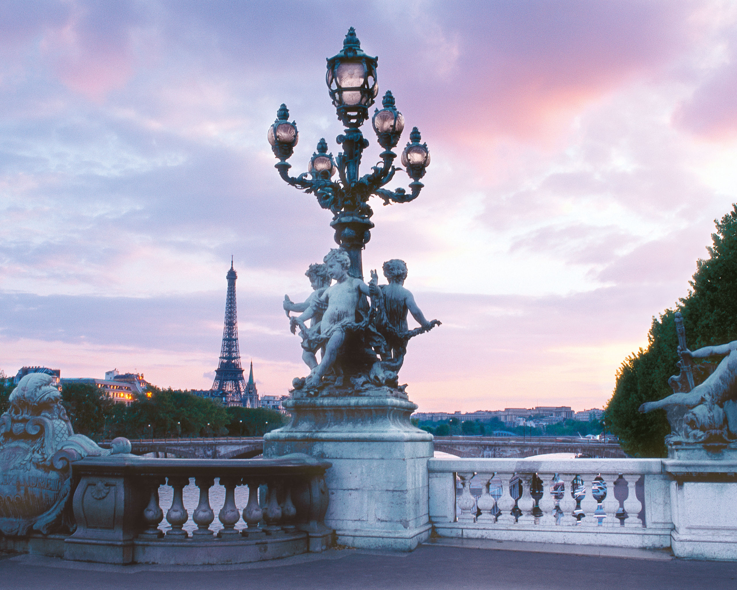 France's Finest - 2027 Itinerary - Paris to Avignon | Viking®