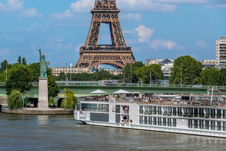 Eiffel Tower and River Cruise in Paris