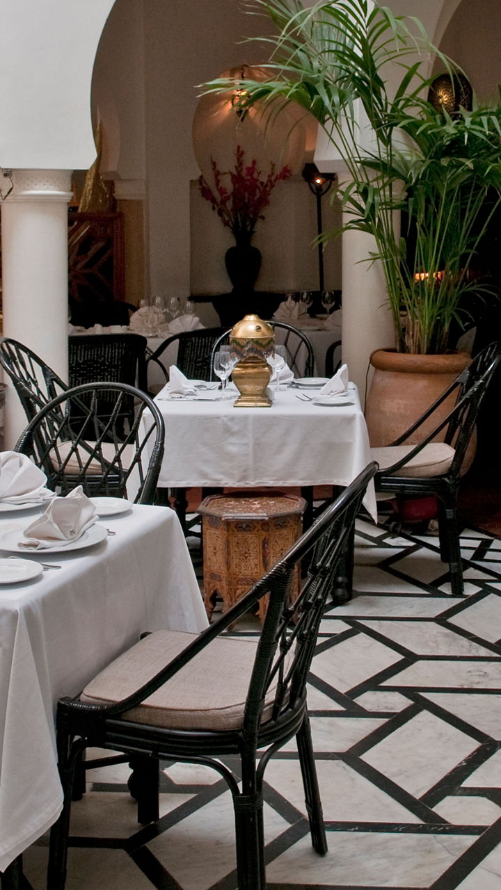 Casablanca Walking Tour & Rick’s Café