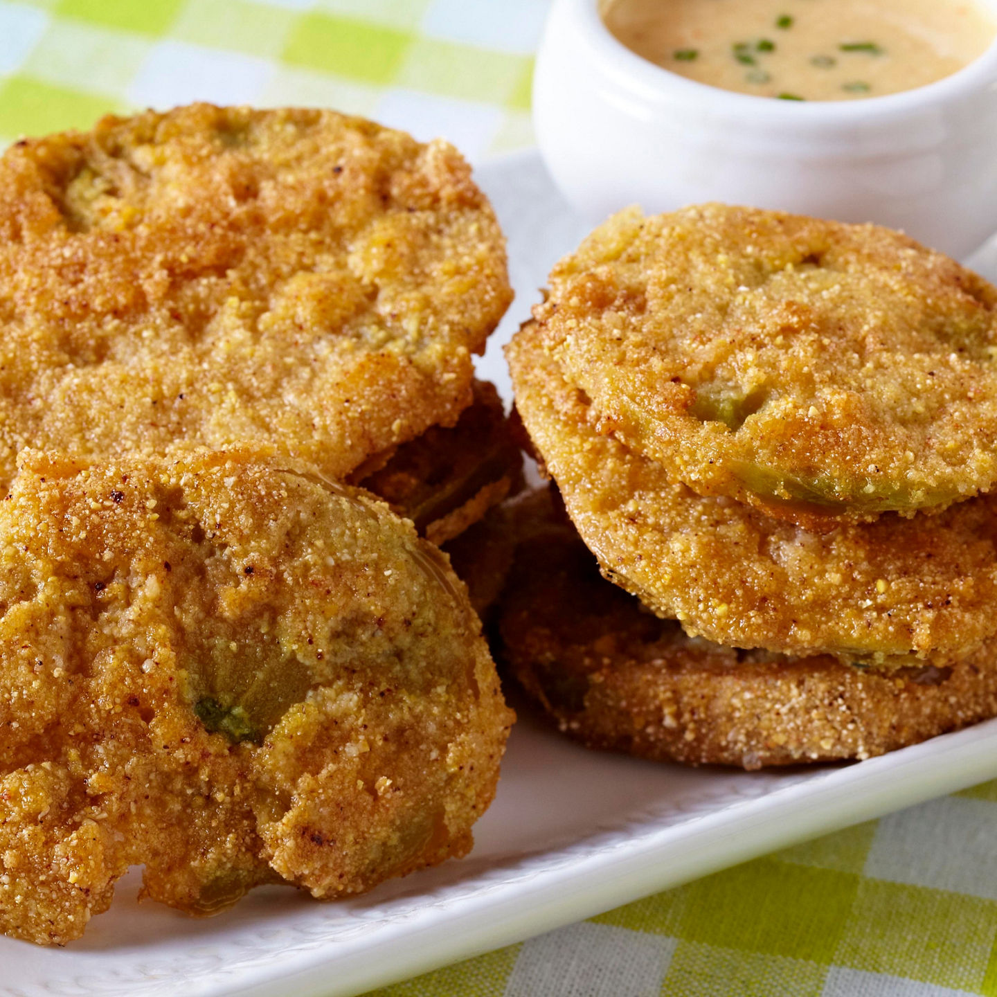 Crispy Fried Green Tomatoes with Dipping Sauce