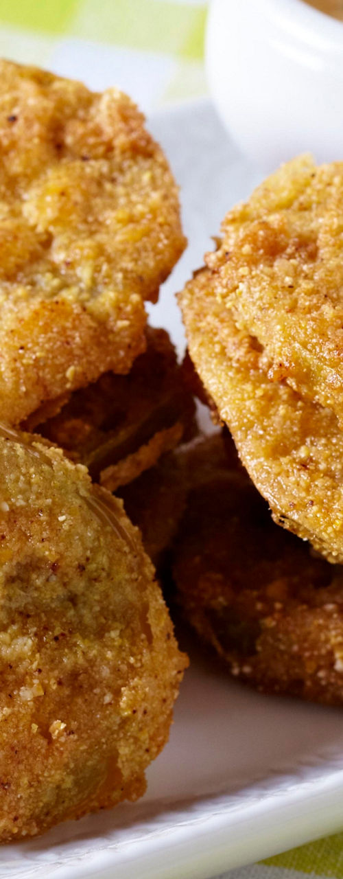 Crispy Fried Green Tomatoes with Dipping Sauce