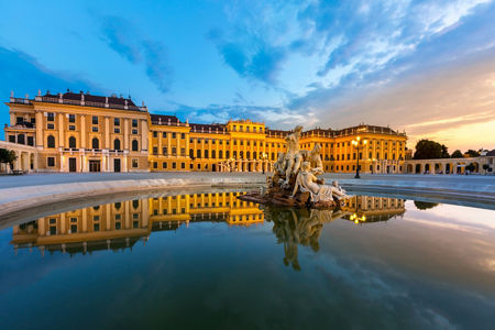 Schonbrunn Palace at sunset with fountain