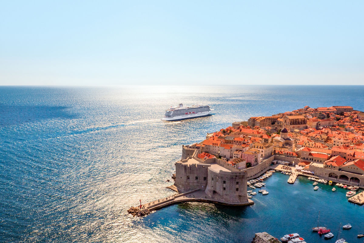 Viking Sea – exterior