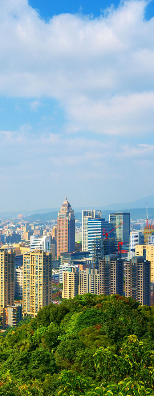 Taipei cityscape with Taipei 101 skyscraper