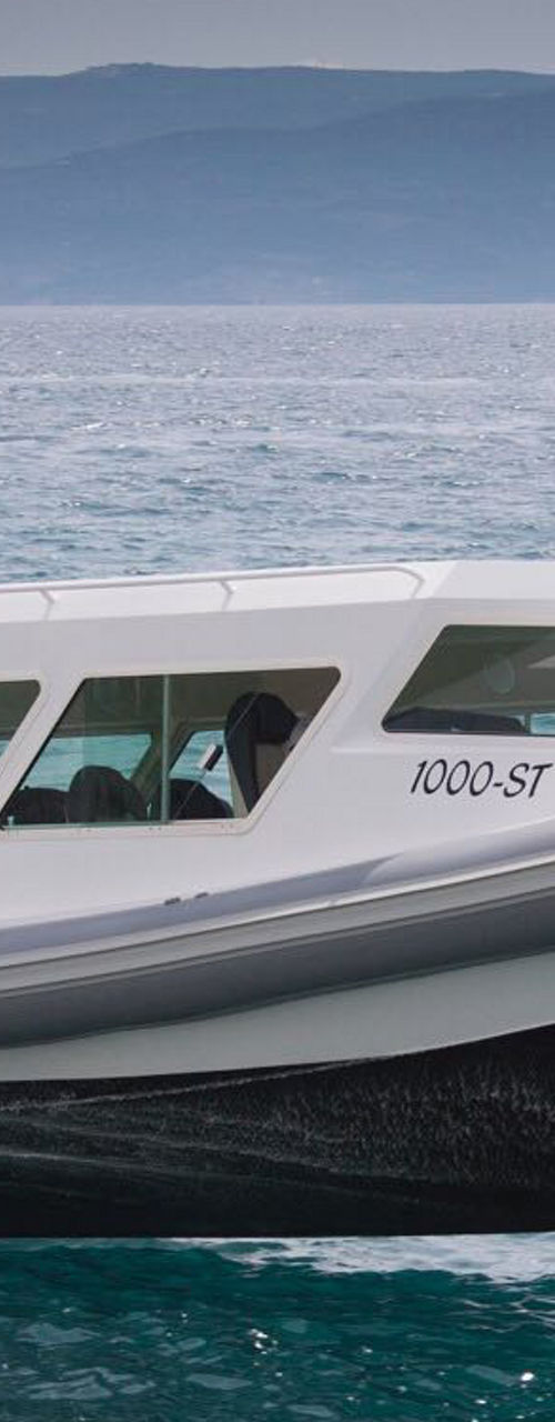 High speed rigid inflatable passenger boat