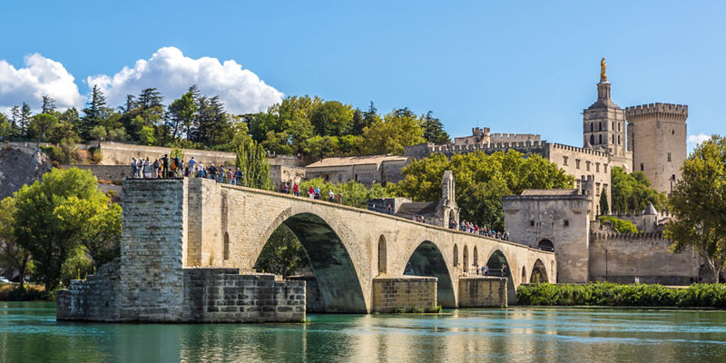 Historic Pont Saint-Bénézet in Avignon