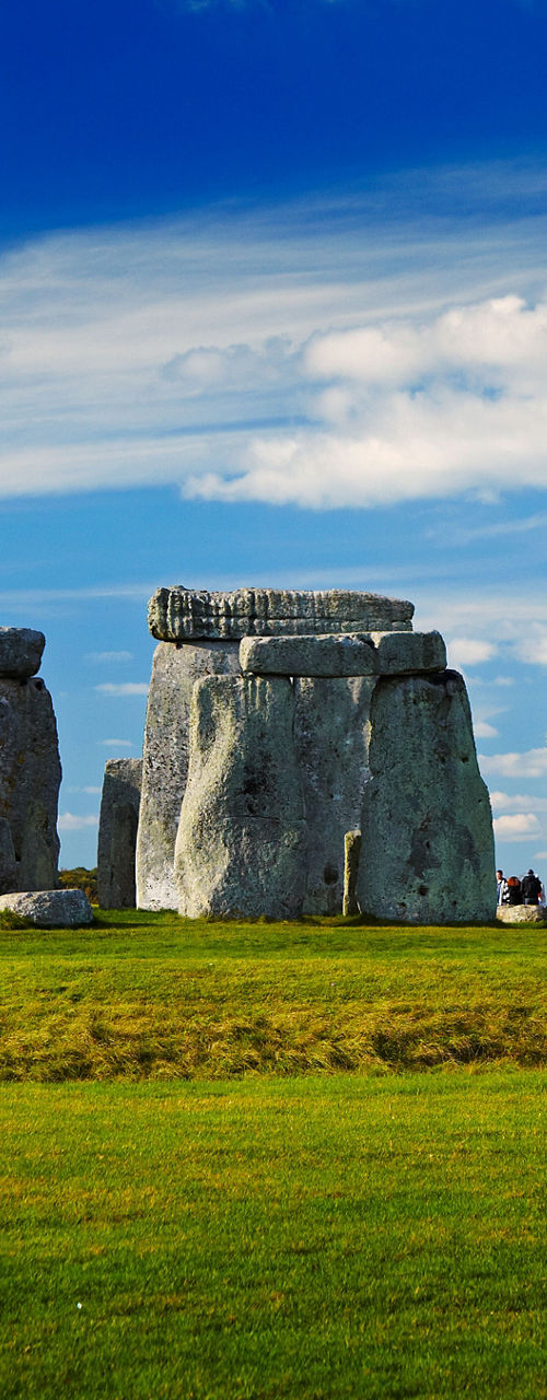 Stonehenge under a bright blue sky
