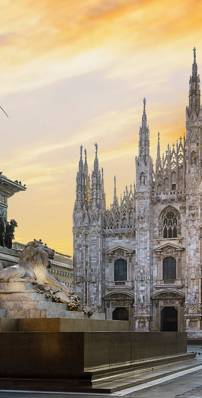 Sunrise over Milan Cathedral and Piazza