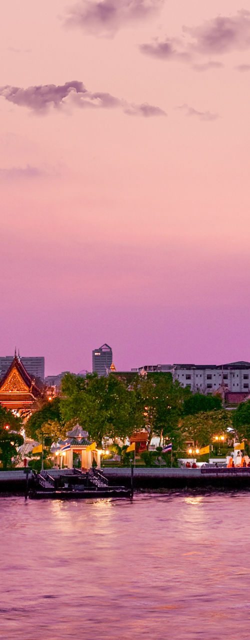 Wat Arun Temple at Sunset in Bangkok
