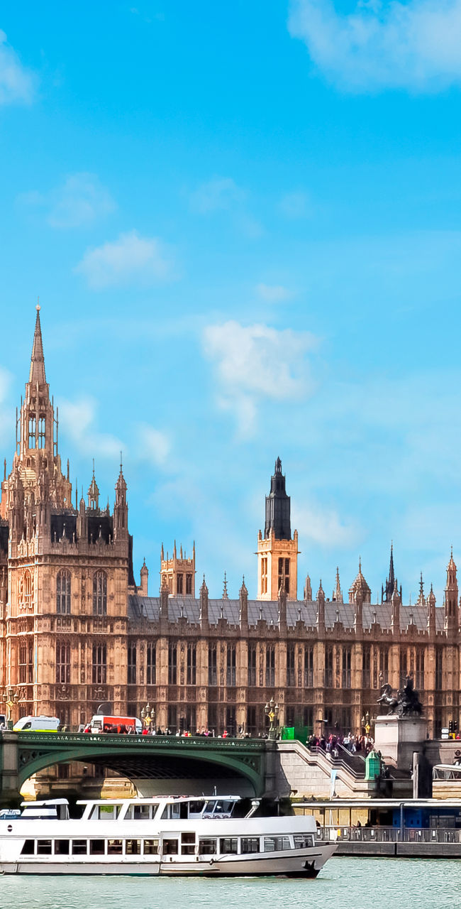 Big Ben and Thames River in London