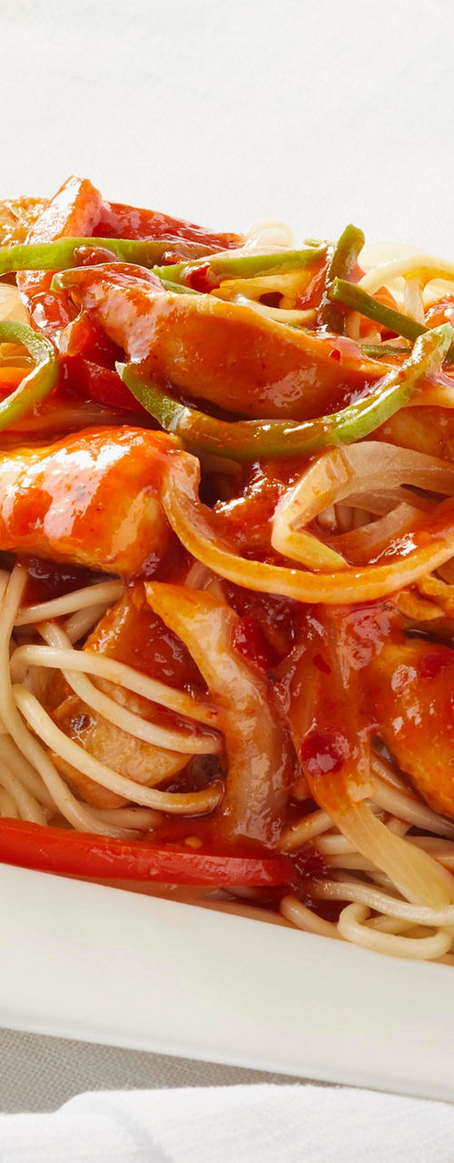 Spicy noodle dish with vegetables