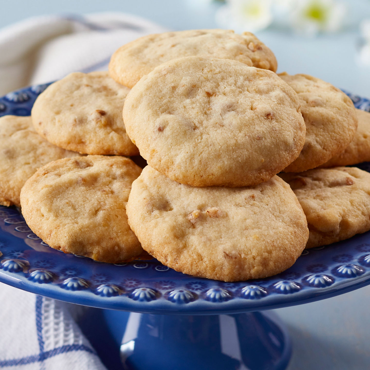 Homemade cookies on blue ceramic stand