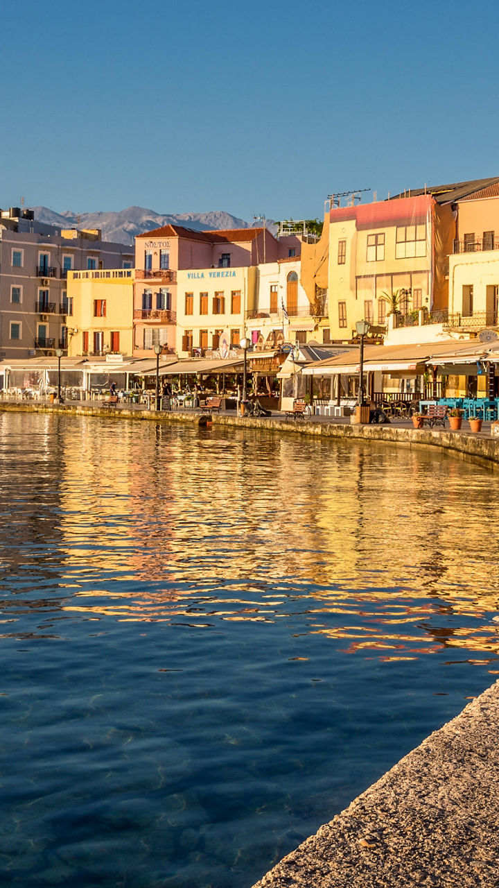 Scenic Chania by Foot
