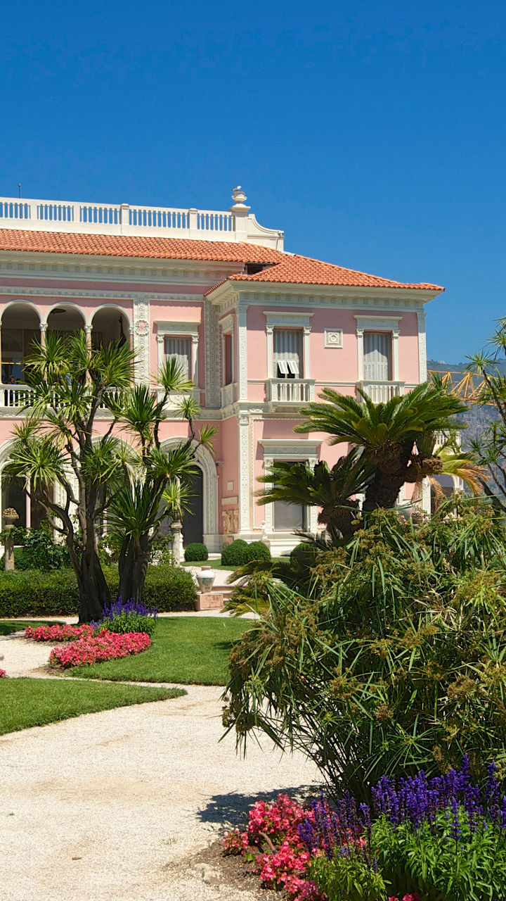 Exclusive Visit to Villa Rothschild